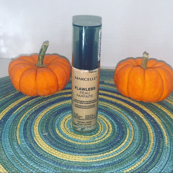 ❄️3/25$ Marcelle make up - Picture 1 of 3